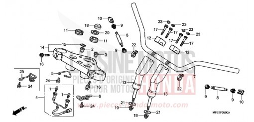 TUYAU DE GUIDON/PONT SUPERIEUR (VT750C2/C2F/C2S) VT750C27 de 2007